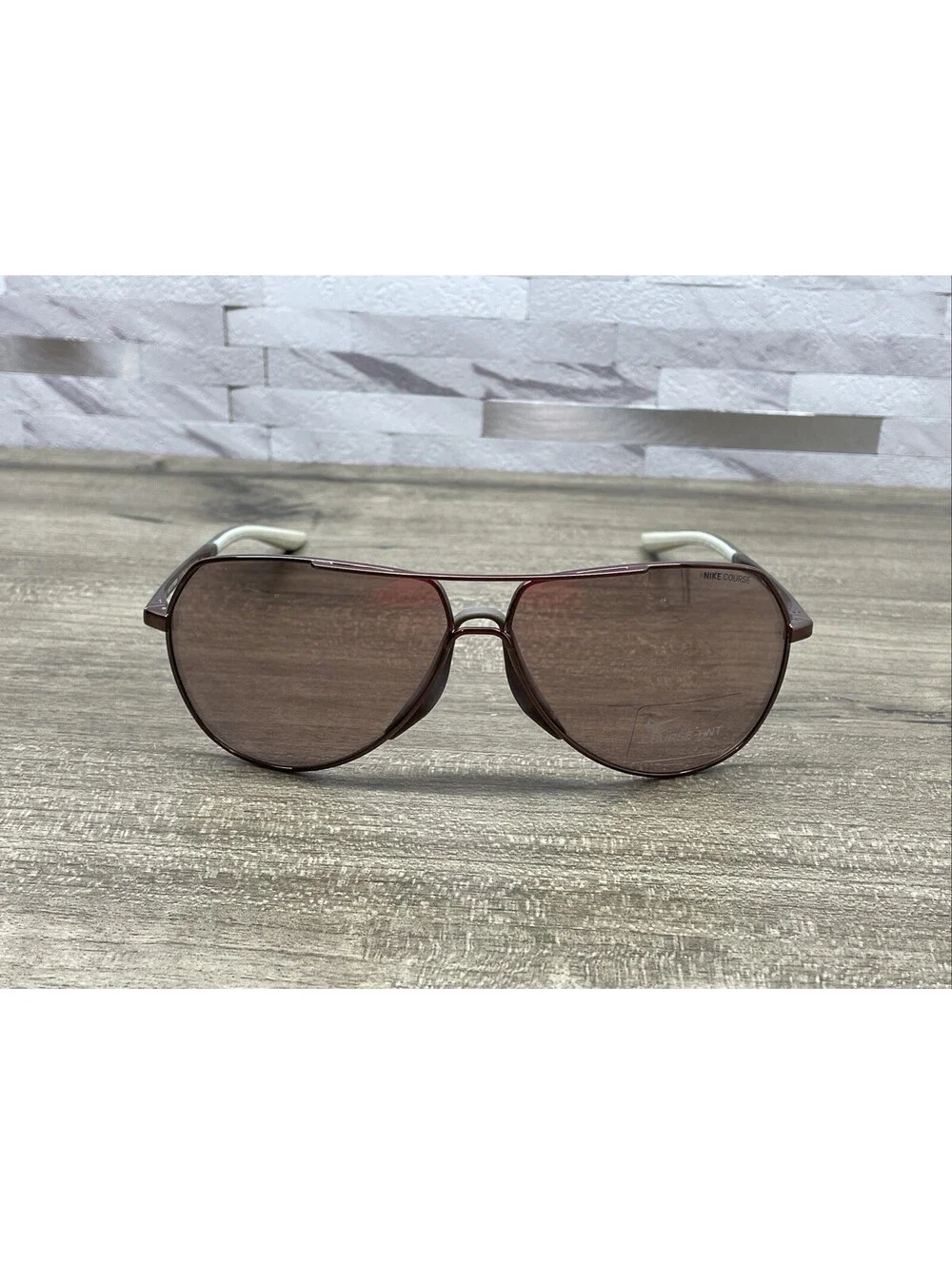 Nike Outrider E EV1086 220 Sunglasses Walnut Gold Bronze Frame Nike Course NWOT